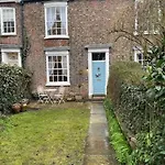 Tower Place Within The Walls -permit Parking Available York