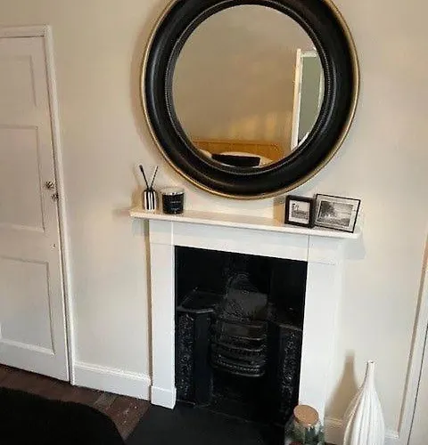 Tower Place Within The Walls -permit Parking Available York